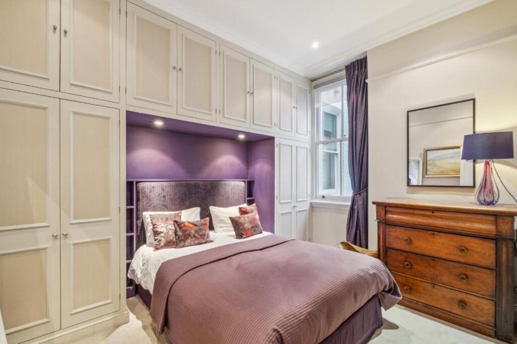 Charming And Full Of Character Apartment London Bagian luar foto